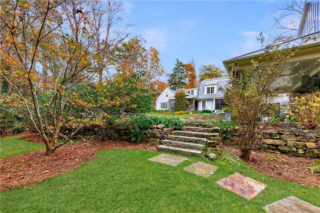 2966 Howell Mill Road NW