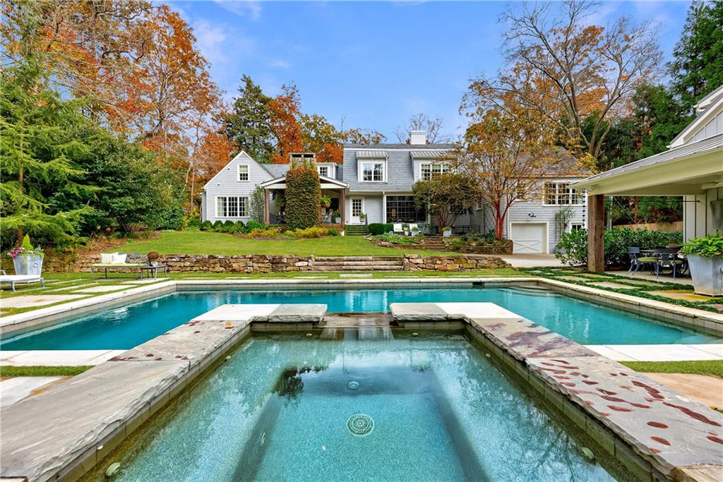 2966 Howell Mill Road NW