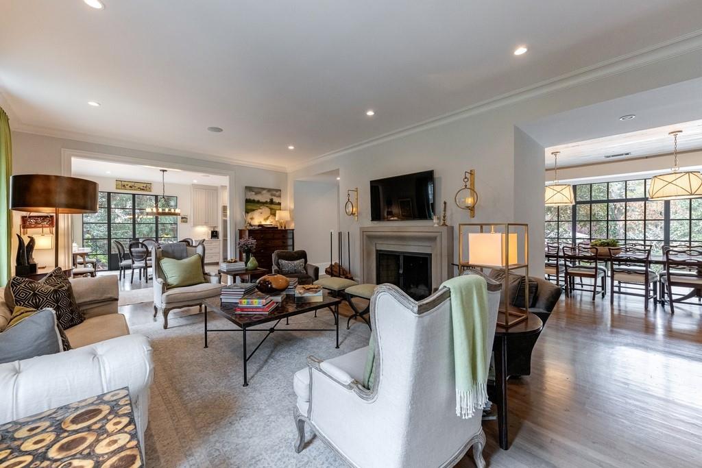 2966 Howell Mill Road NW