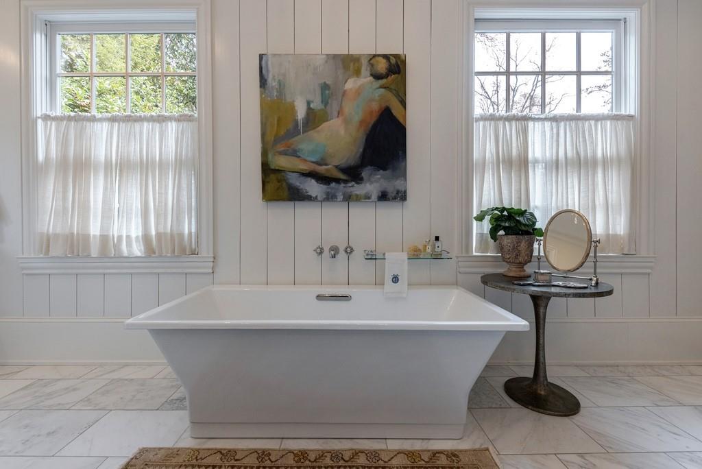 2966 Howell Mill Road NW