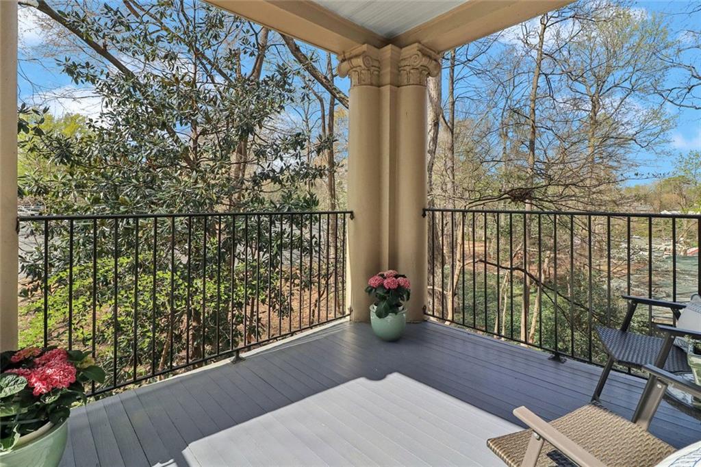 2814 Peachtree Road NW Unit 10
