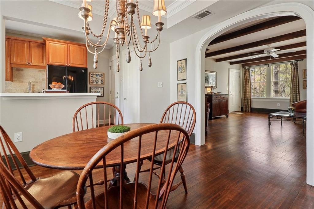 2814 Peachtree Road NW Unit 10