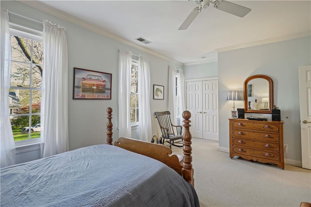 2860 Normandy Drive NW