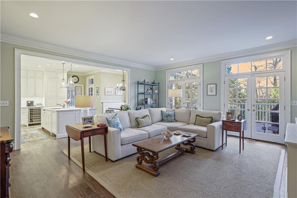 2860 Normandy Drive NW