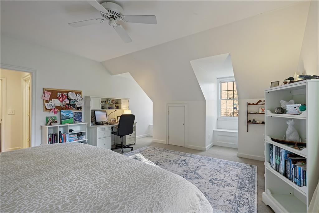 2860 Normandy Drive NW