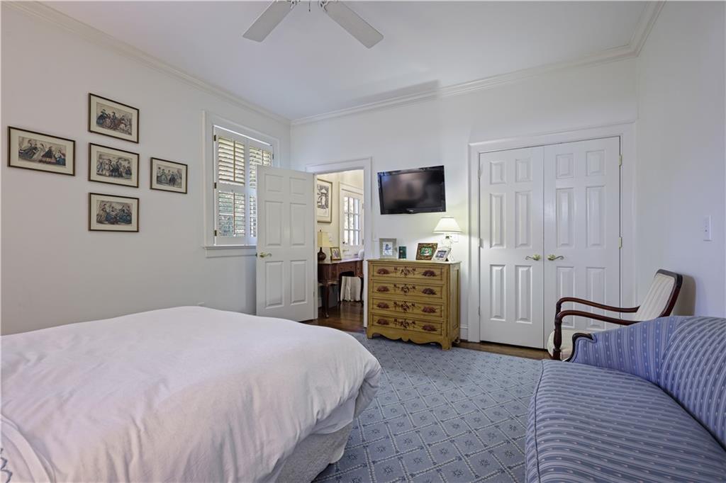 2860 Normandy Drive NW