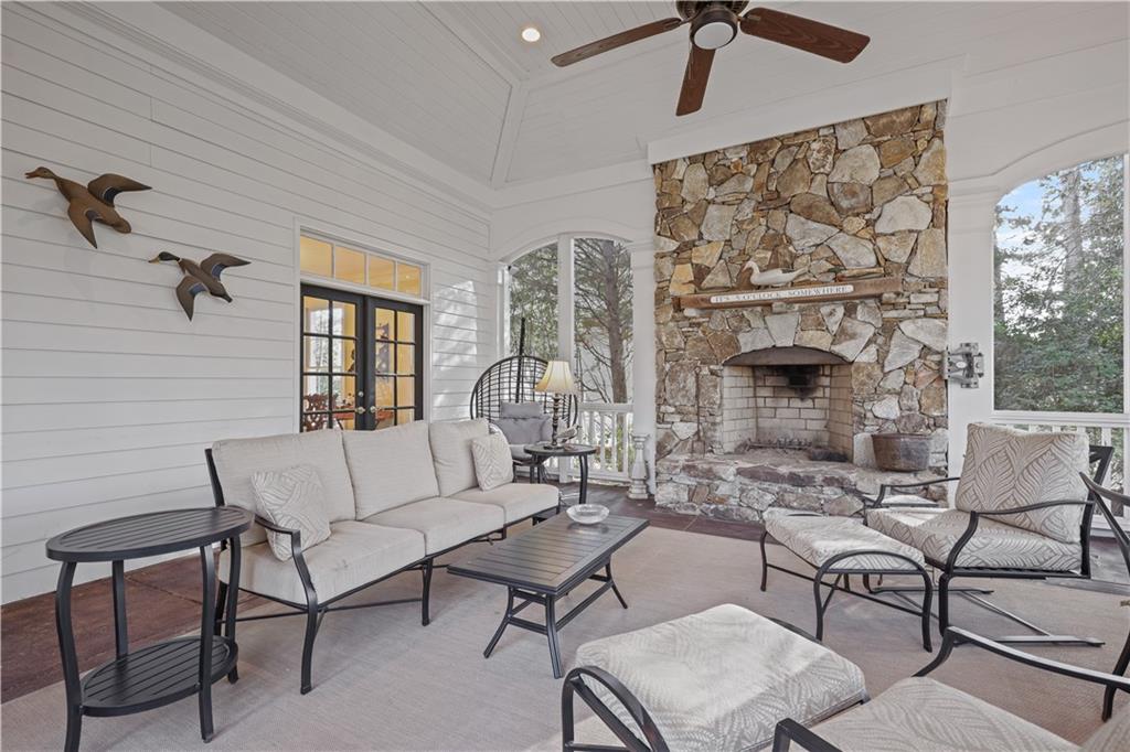 2860 Normandy Drive NW