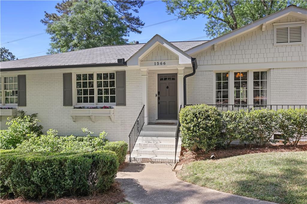 1566 Peachtree Battle Avenue NW