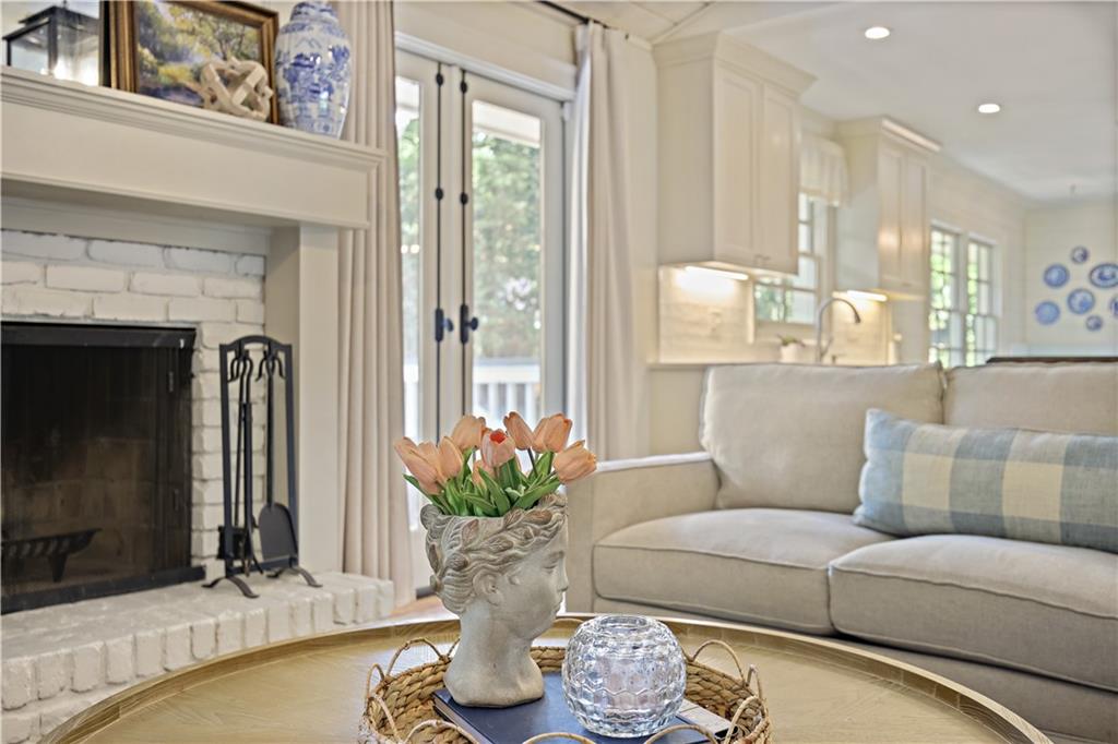 1566 Peachtree Battle Avenue NW