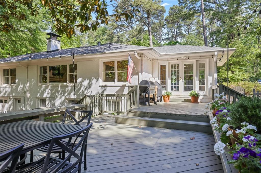 1520 Moores Mill Road NW