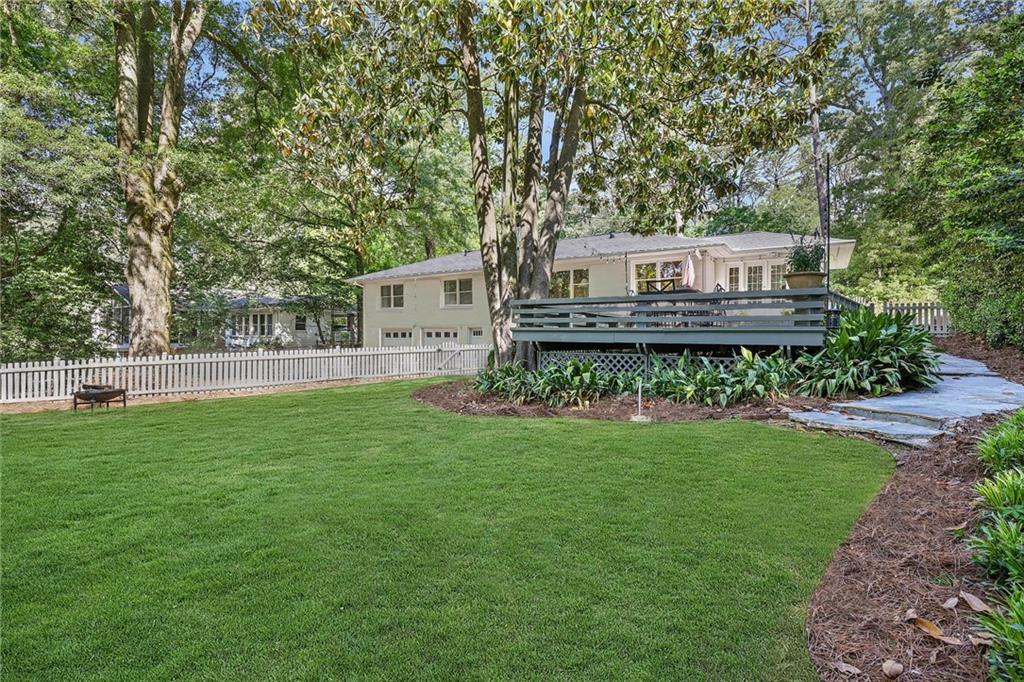 1520 Moores Mill Road NW