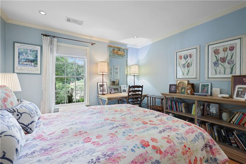 3131 Slaton Drive NW Unit 28