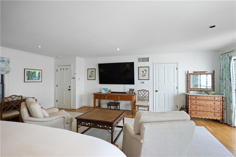 3131 Slaton Drive NW Unit 28