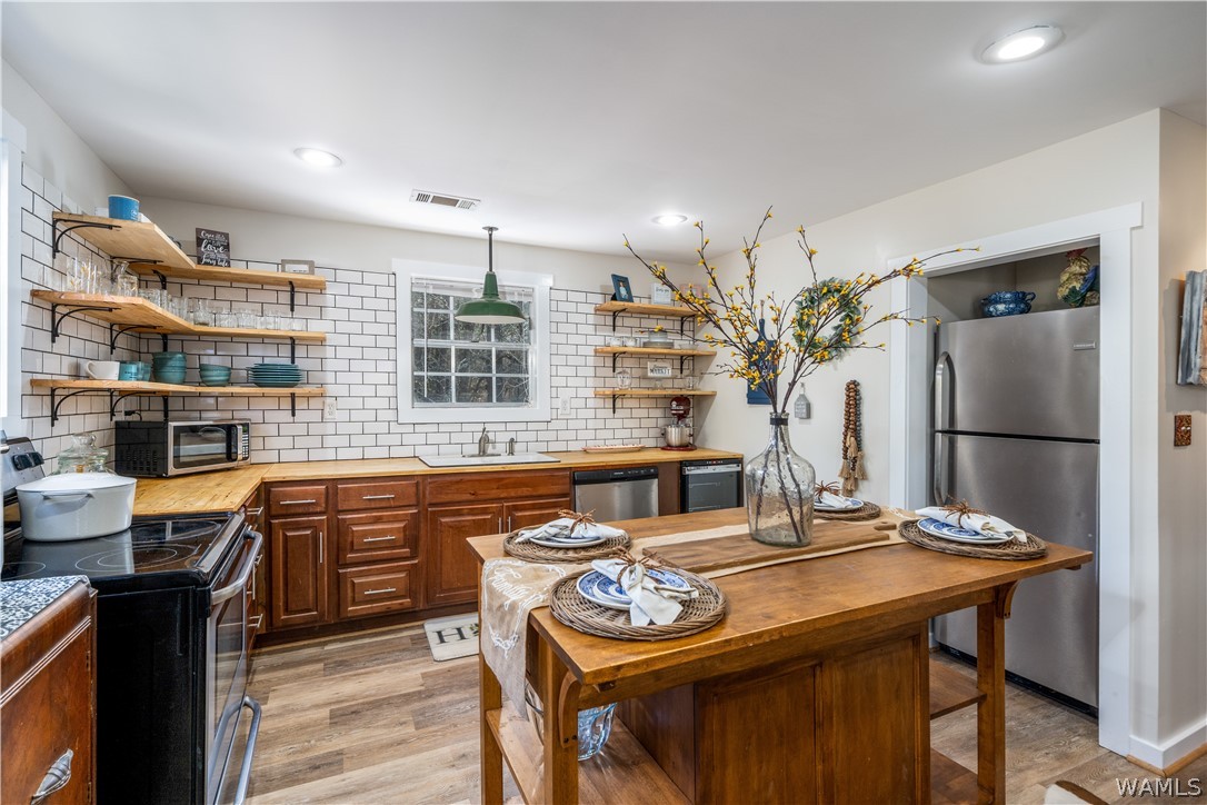 11220 Sunset Bay