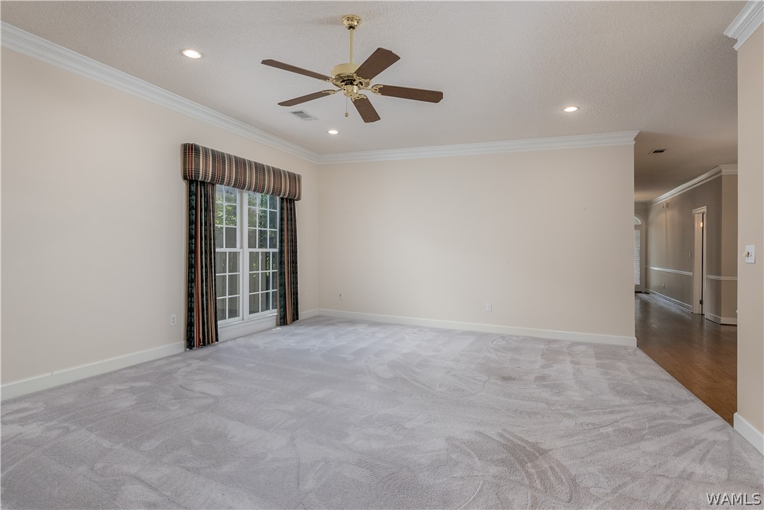 1634 River Ro Drive