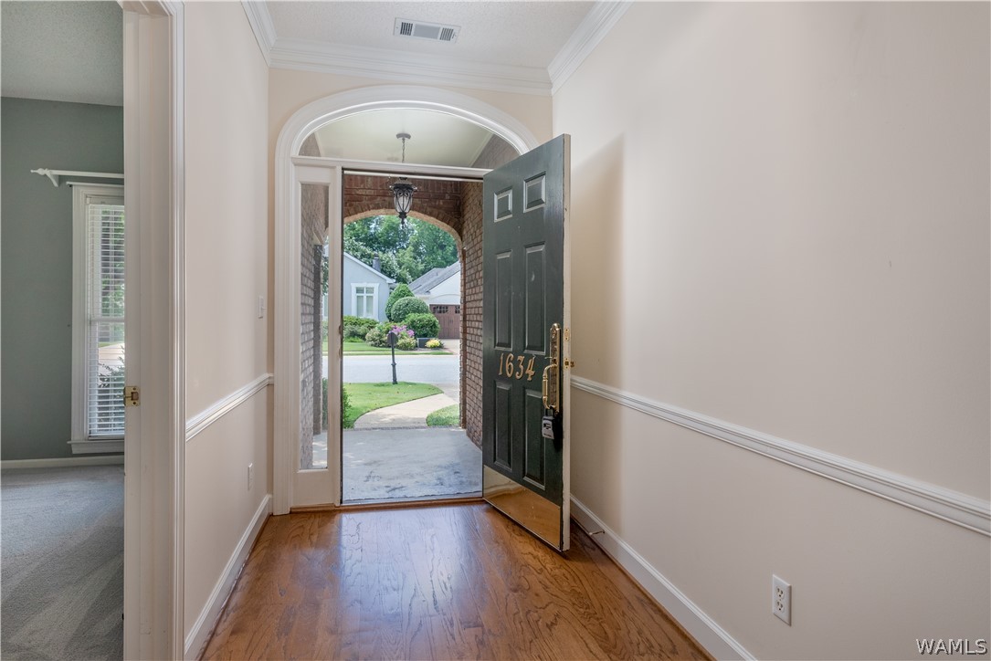 1634 River Ro Drive