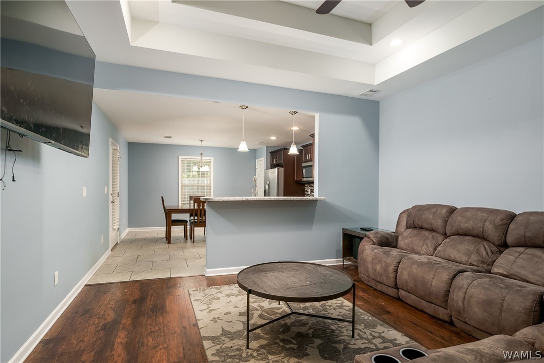 16366 Pottery Lane