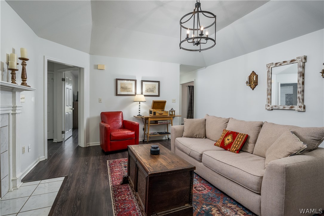 1031 Vineyards Drive