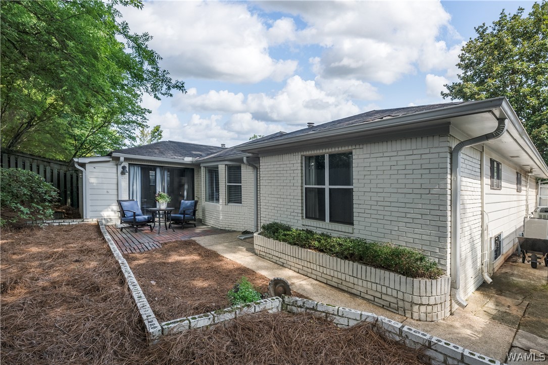 1031 Vineyards Drive