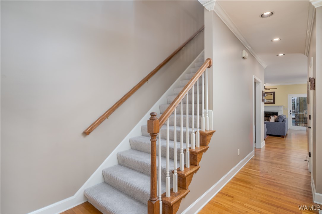 935 56th Street E