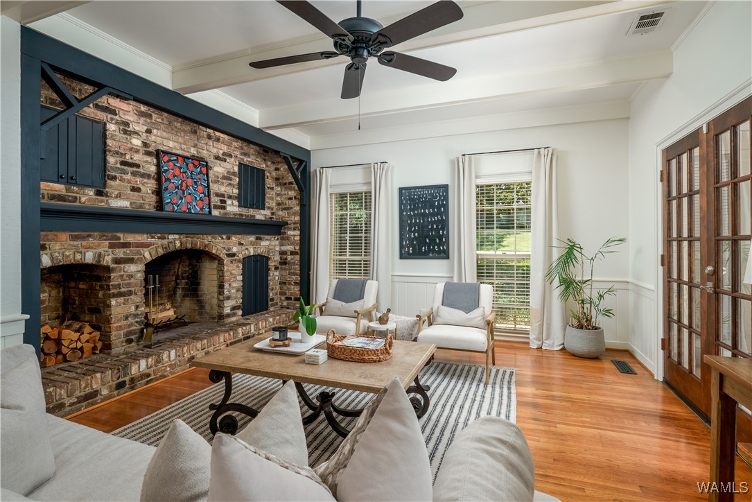 1216 Indian Hills Circle