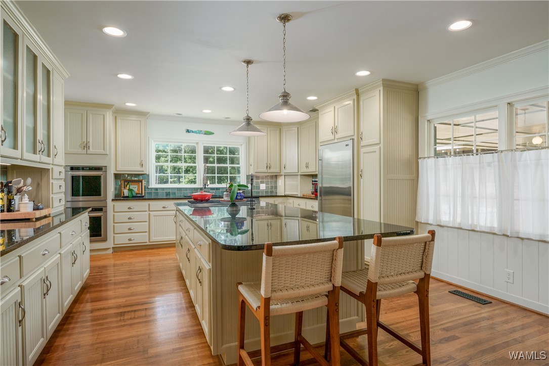 1216 Indian Hills Circle