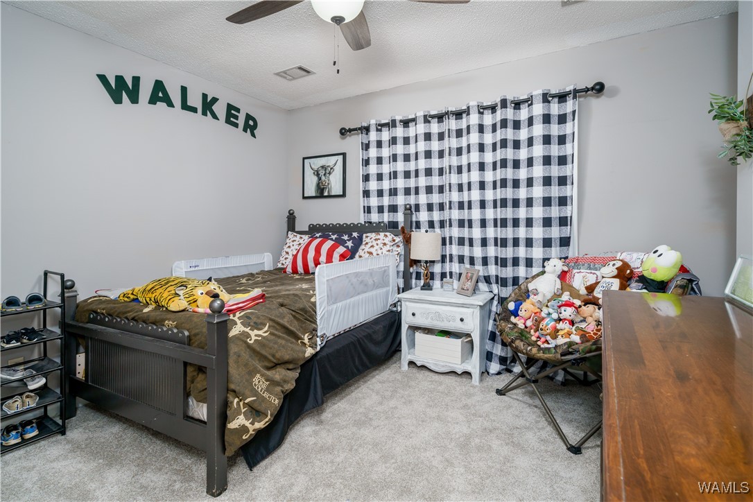 12625 Lakeland Hills Drive