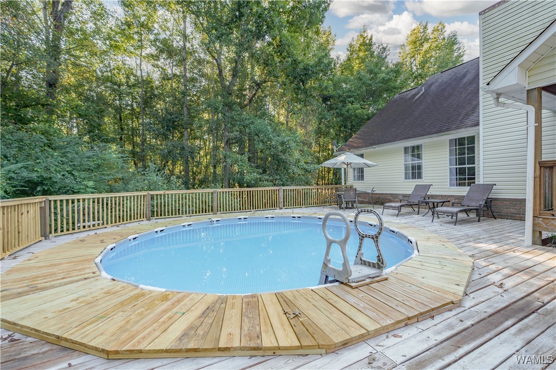 12625 Lakeland Hills Drive