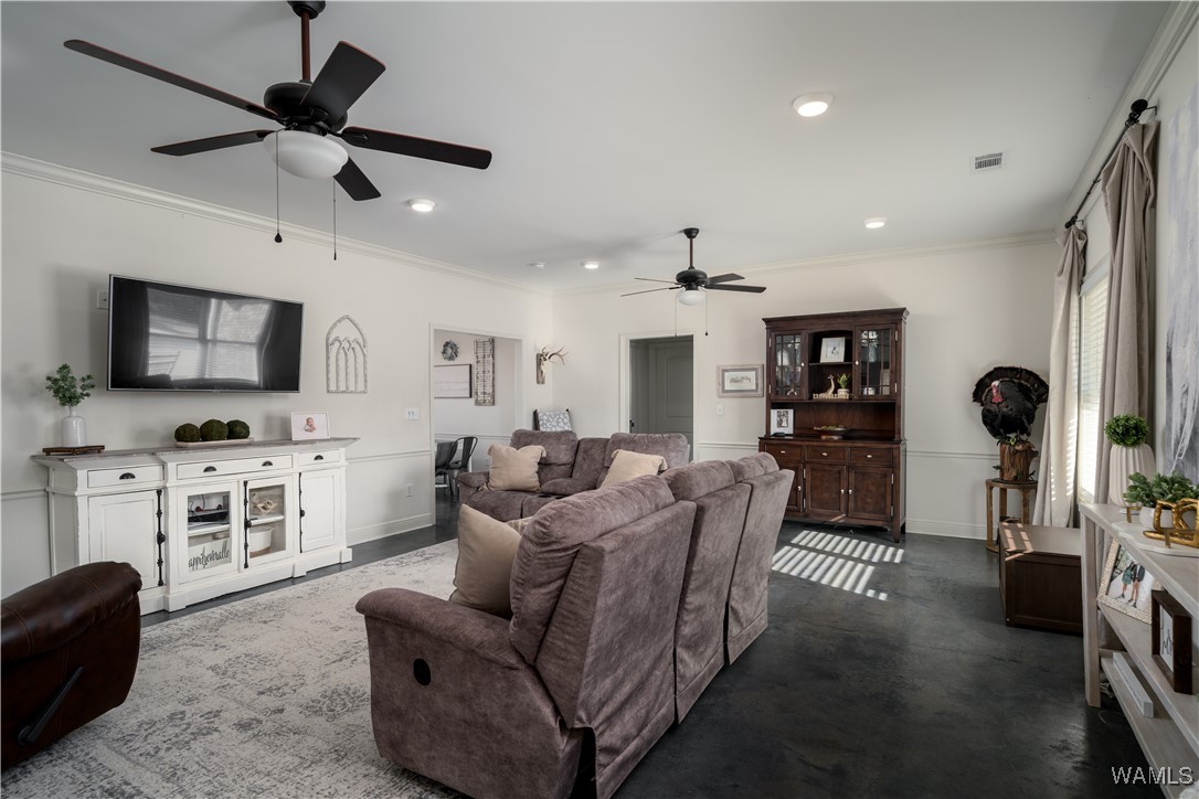 1072 Jamestown Circle