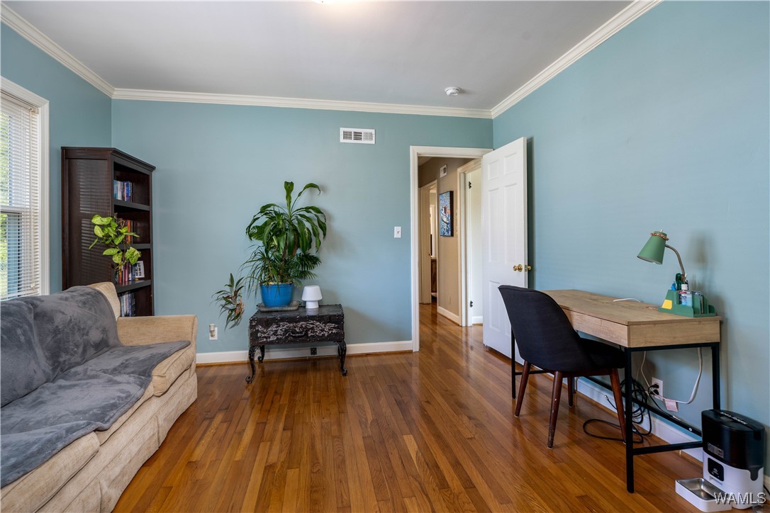 6 Forest Drive