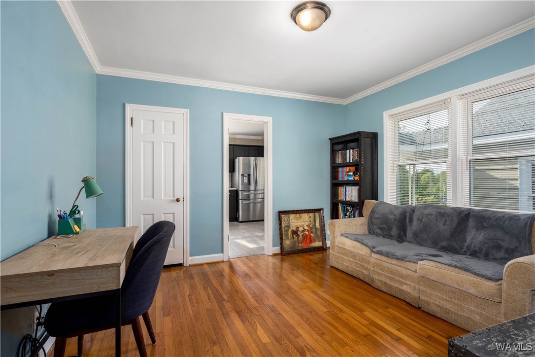 6 Forest Drive
