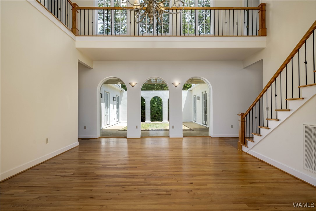 6823 Killick Place