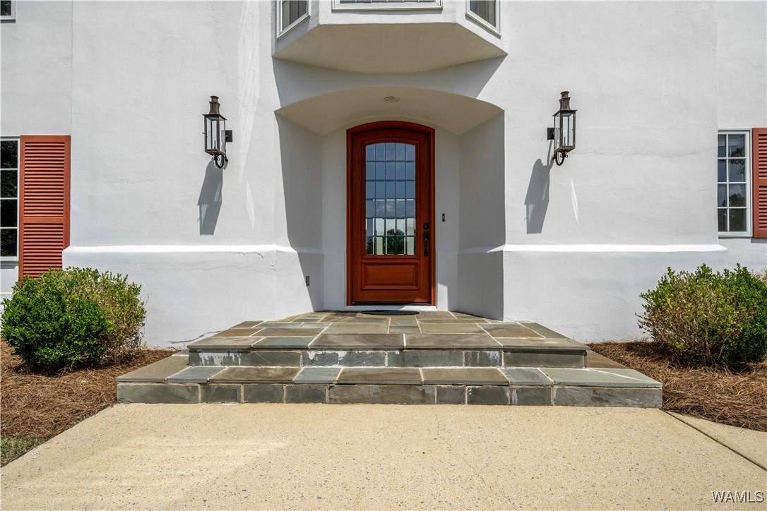 6823 Killick Place