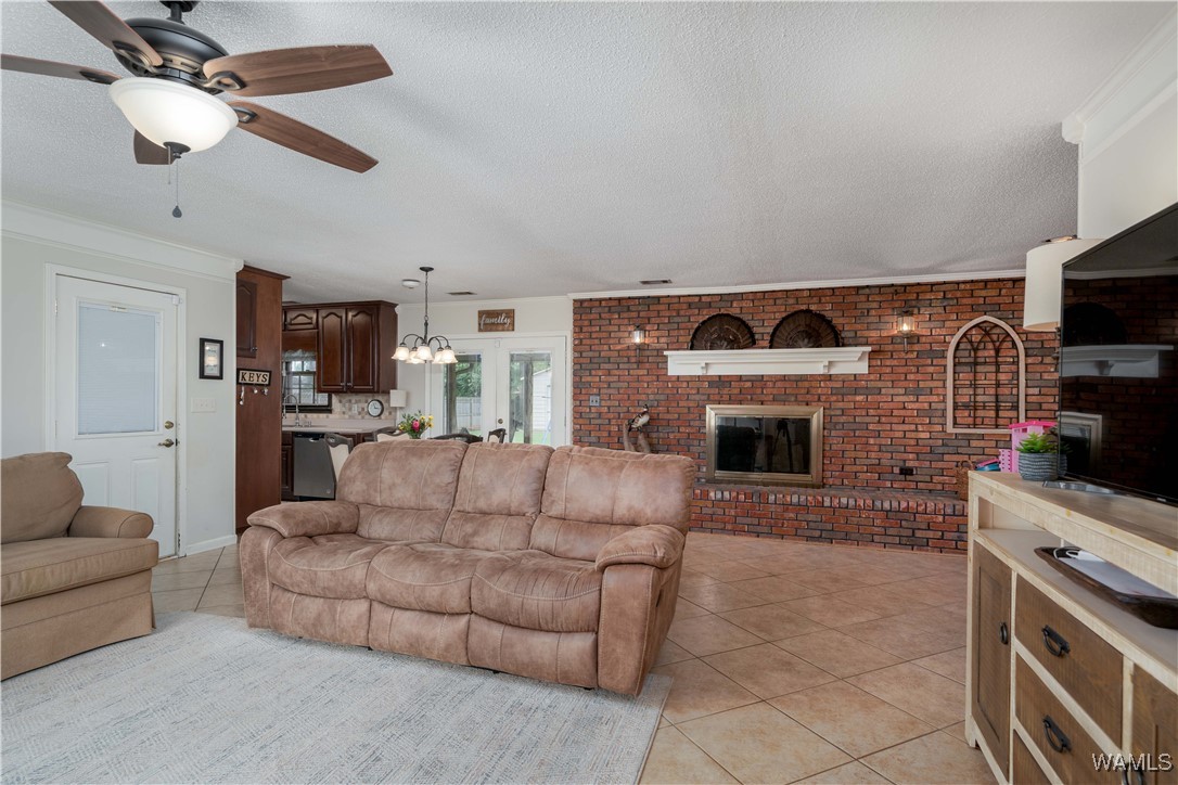 850 Walnut Drive