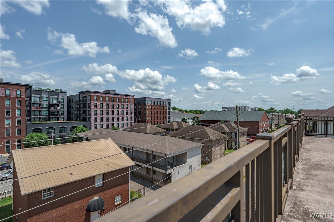 1401 6th Street Unit: 2B