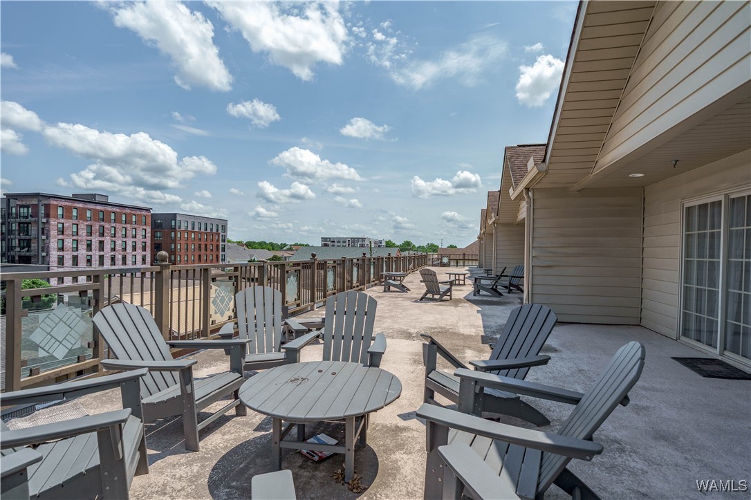 1401 6th Street Unit: 2B