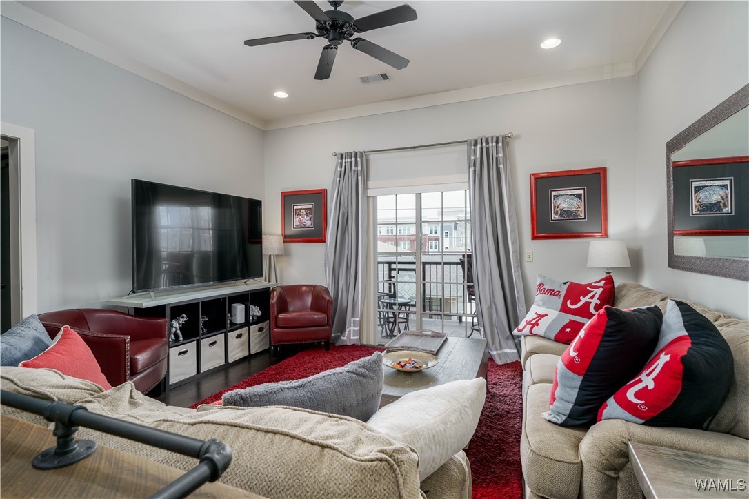 1401 6th Street Unit: 2B