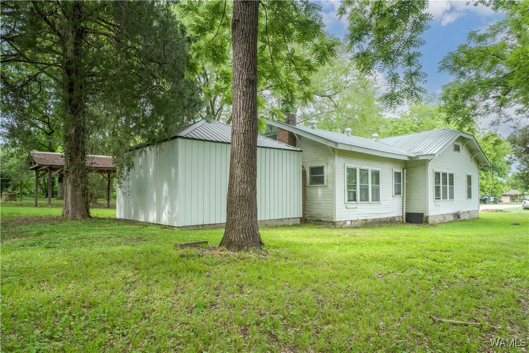 221 3rd Court SW