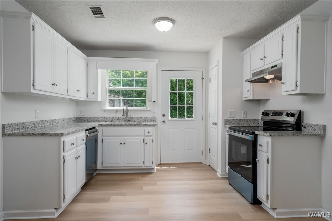 3309 Westlee Drive