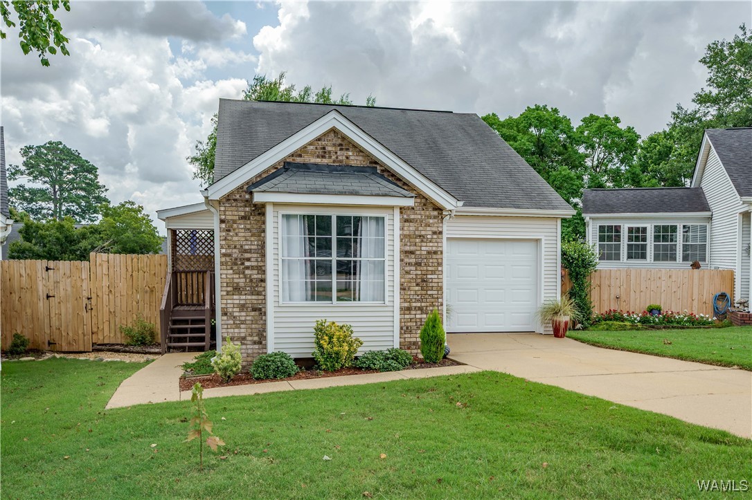 1031 Mockingbird Lane