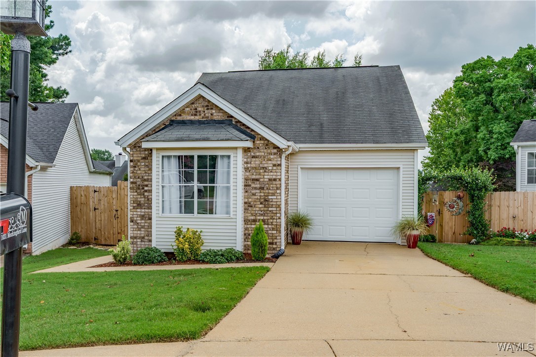 1031 Mockingbird Lane