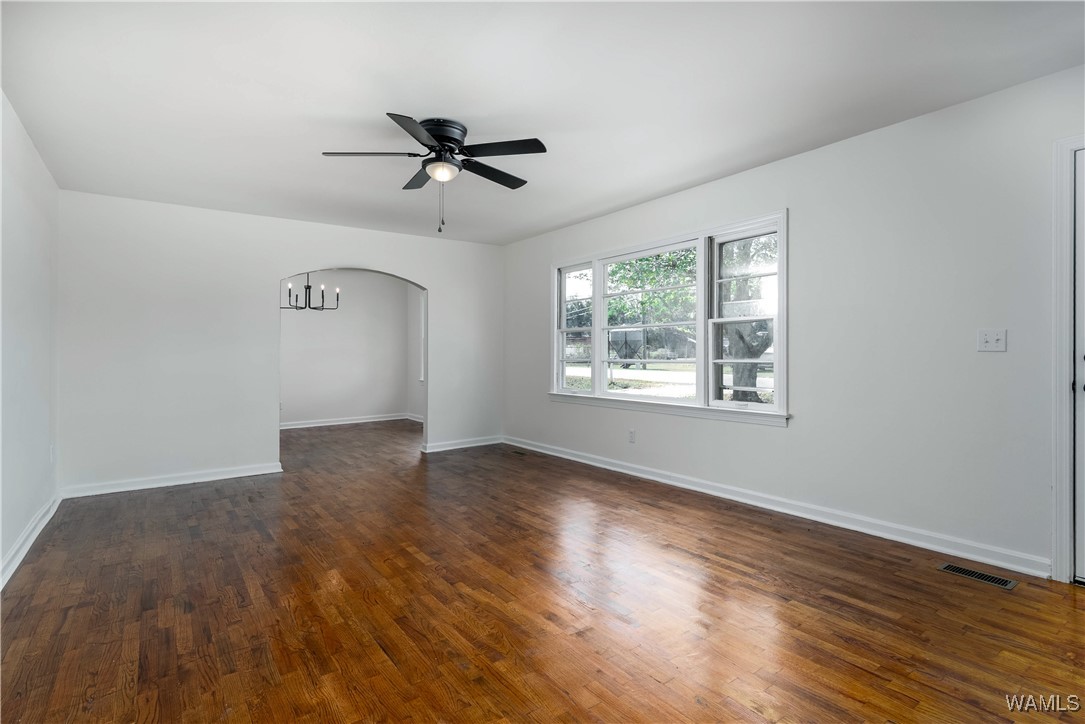 165 2nd Avenue
