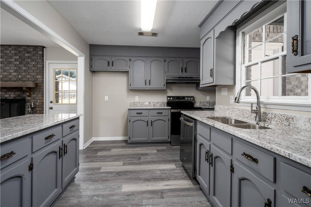11095 Longbow Drive