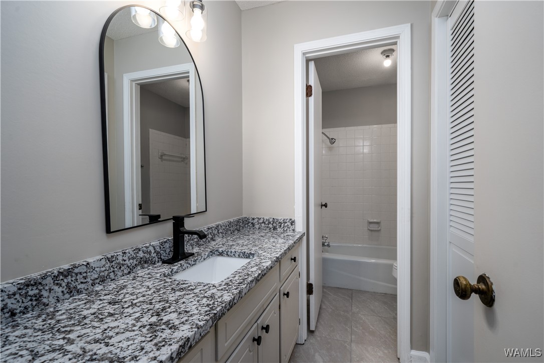 11095 Longbow Drive