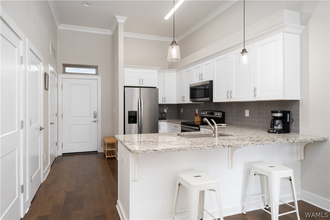 2708 7th Street Unit: 101