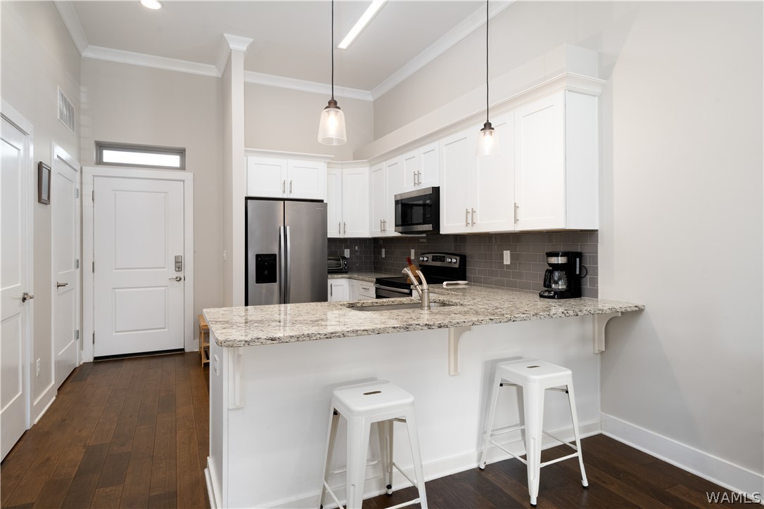 2708 7th Street Unit: 101