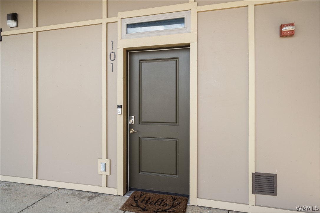 2708 7th Street Unit: 101