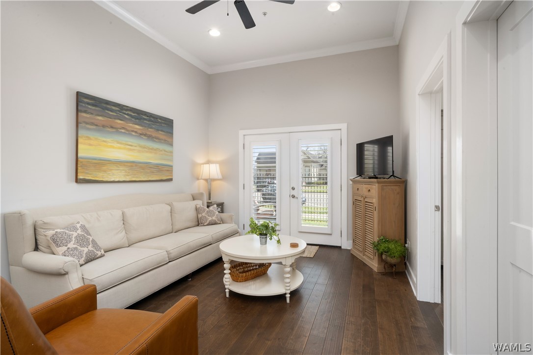 2708 7th Street Unit: 101