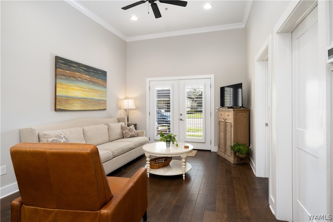 2708 7th Street Unit: 101