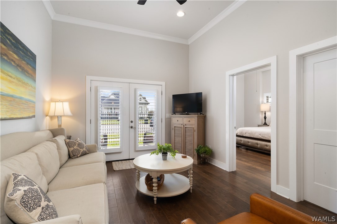 2708 7th Street Unit: 101